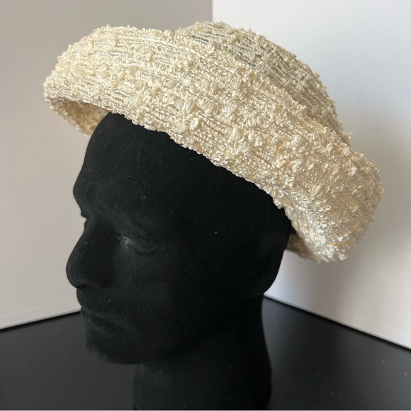 Vintage 1960s I. Magnin Ladies Wide Brim Beige White Straw Woven Summer Hat - Picture 3 of 11